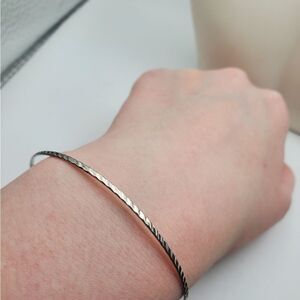 Silver gloss slider bracelet‎